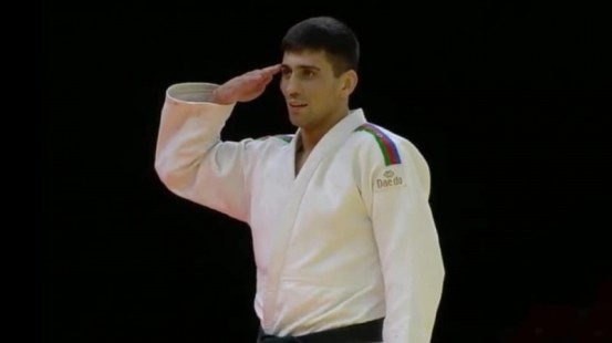 Rüstəm Orucovdan bürünc medal