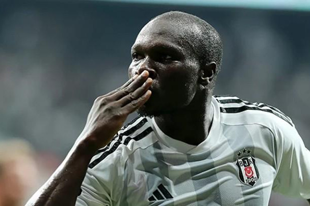 Vensan Abubakardan "Neftçi" azarkeşlərinə müraciət