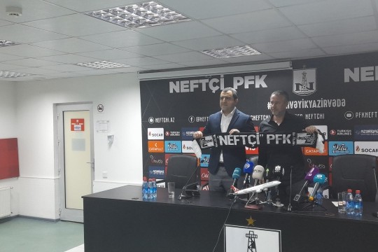 "Neftçi"nin yeni baş məşqçinin hədəflərini açıqladı: "Azarkeşlərin təzyiqini motivasiya kimi qəbul edirəm"