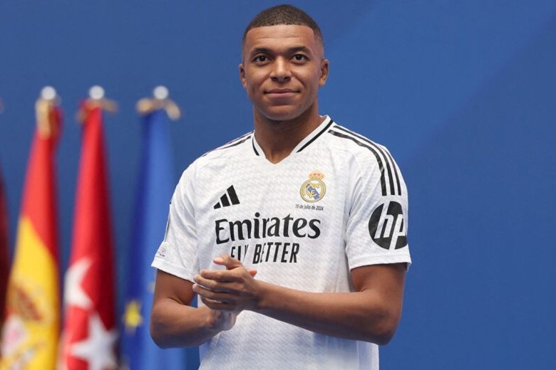 Mbappe: “PSJ-nin bütün oyunlarını izləyirəm”