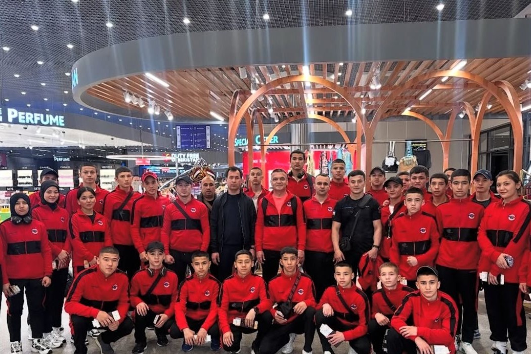Özbəklər Bakıya gəldi