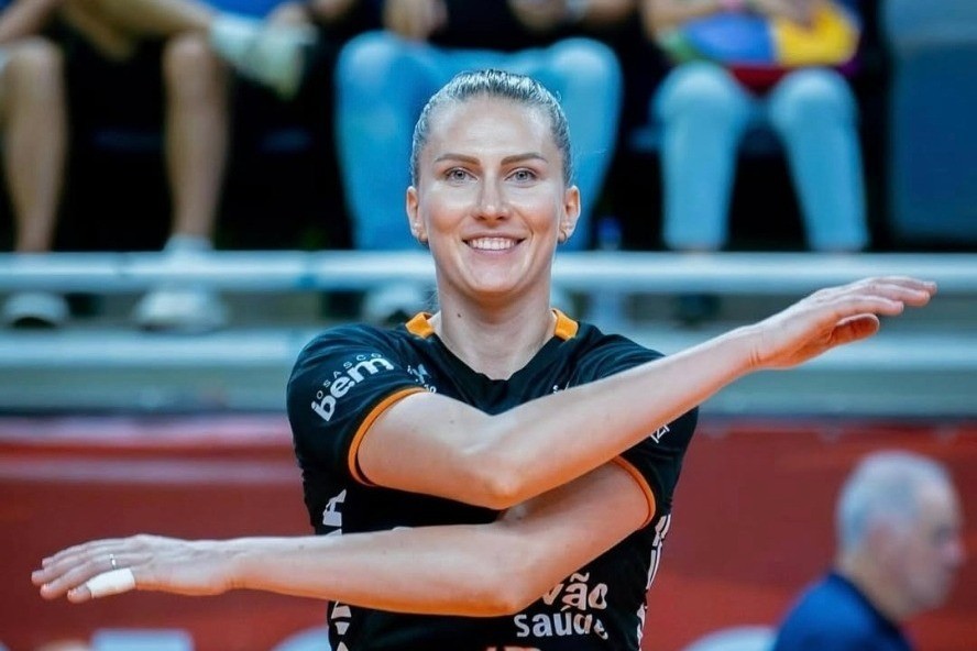 Millimizin üzvü Yunanıstan klubuna üz tutdu