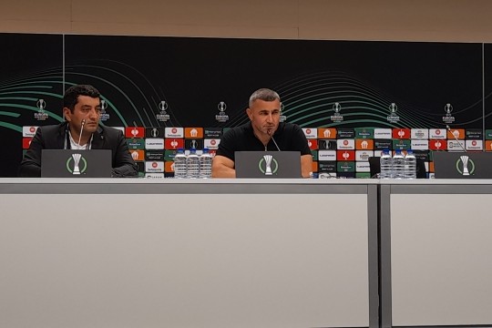 Qurban Qurbanov: "Mənim üçün çətin odur ki, futbolçular evi fikirləşməsinlər"