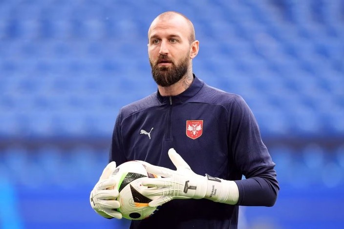 "Napoli" serbiyalı qapıçı transfer edir