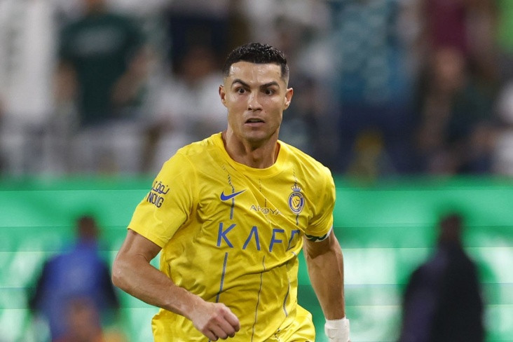 Sabiq idman naziri: "Ronaldo qazandığı pullara layiq olan yeganə əcnəbi oyunçudur"