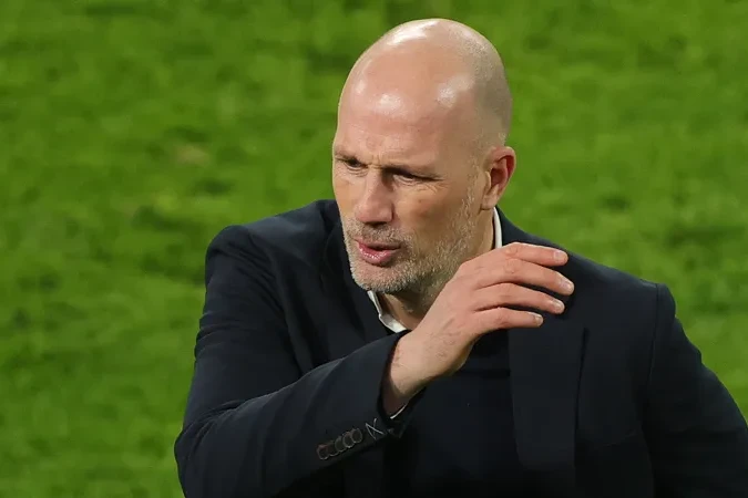 Belçikalı mütəxəssis "Norviç"in yeni baş məşqçisi olacaq