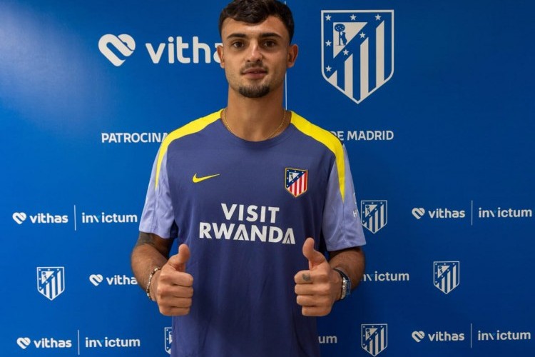 İspaniya millisinin üzvü "Atletiko"da - RƏSMİ