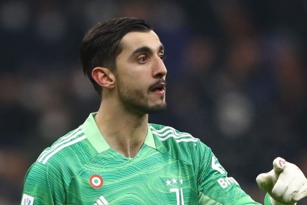 “Yuventus”un futbolçusunda koronavirus aşkarlandı