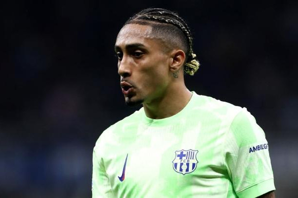 Rafinya komandaya qayıtmağa hazırlaşır