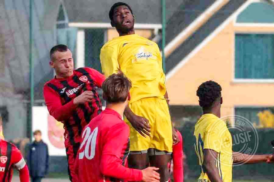 "Qarabağ" afrikalı hücumçu ilə maraqlanır
