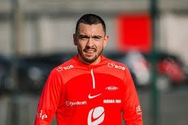 Almaniya klubu Çili millisinin hücumçusu üçün danışıqlara başladı