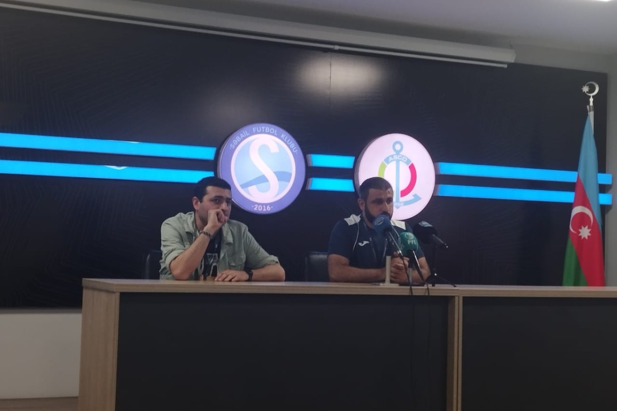 Rəşad Sadıqov: "Süni örtüklü meydançalar azalmalıdır"