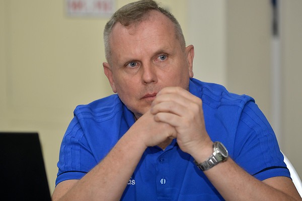 AFFA Frits Stuxliklə vidalaşdı