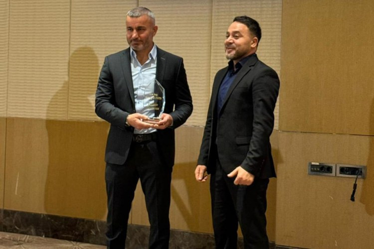 Qurban Qurbanov ilin ən yaxşı baş məşqçisi seçildi