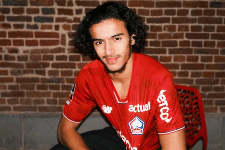 "Lill" 18 yaşlı istedadla müqavilənin müddətini uzatdı