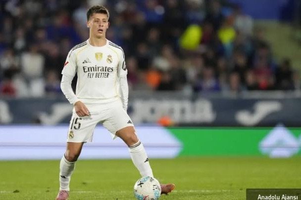 Arda 5 matçdan sonra ehtiyatda qaldı