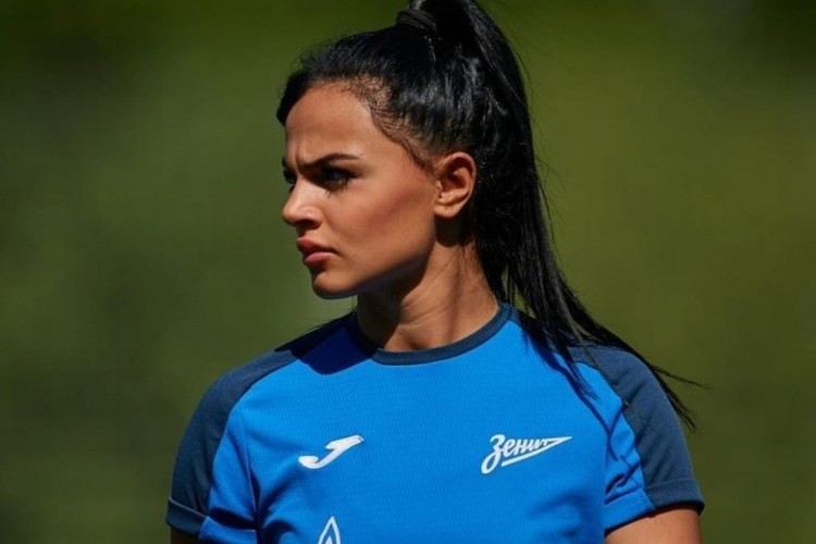 Azərbaycanlı futbolçu Superkubok qazanıb