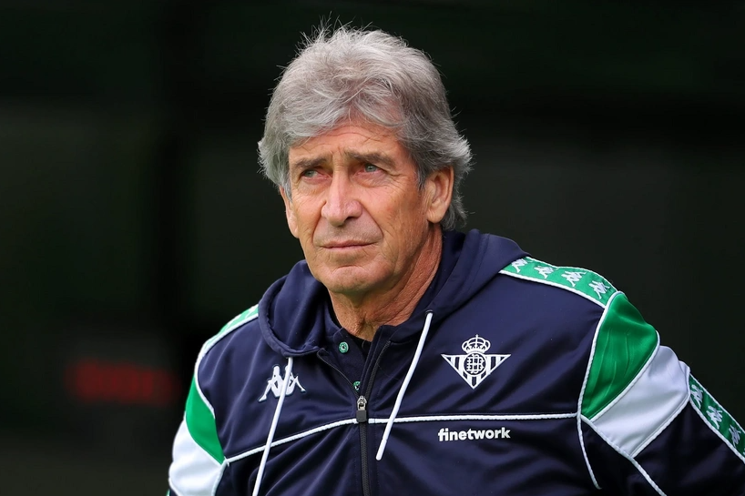 İspaniya klubu baş məşqçisi ilə müqavilənin müddətini uzadıb