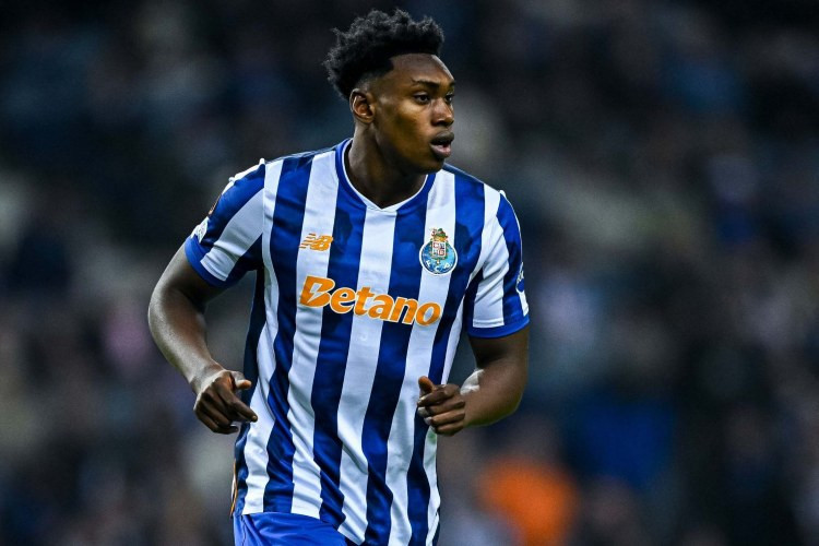 İspaniya millisinin hücumçusu "Tottenhem"ə keçə bilər