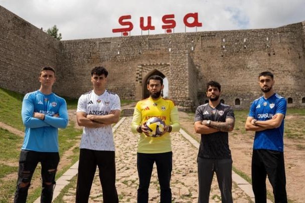 "Qarabağ" yeni formalarını Şuşadan təqdim etdi