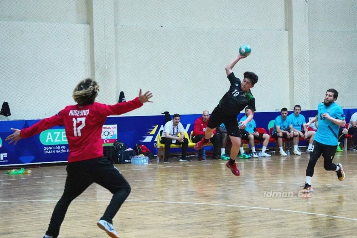 İki kişi və iki qadın komandamız qitəmiqyaslı turnirə qatılacaq