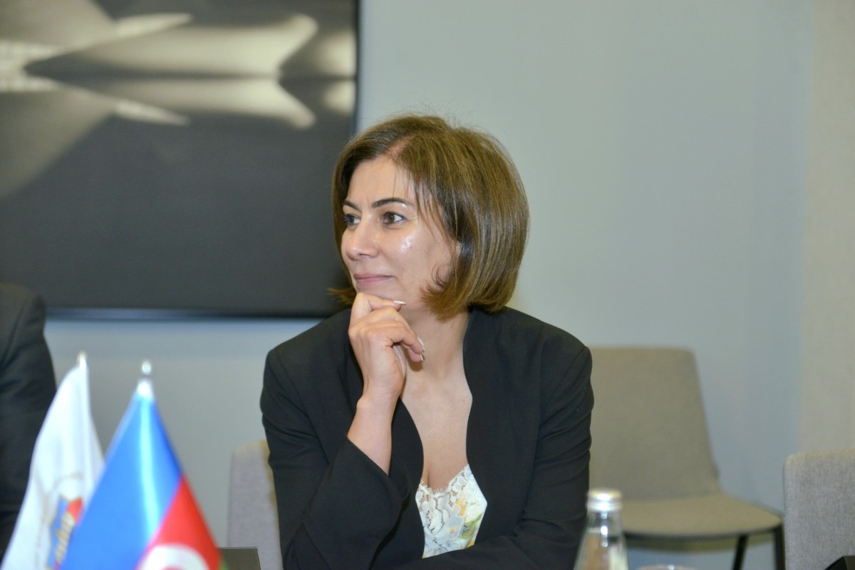 İlahə Qədimova postunda qaldı