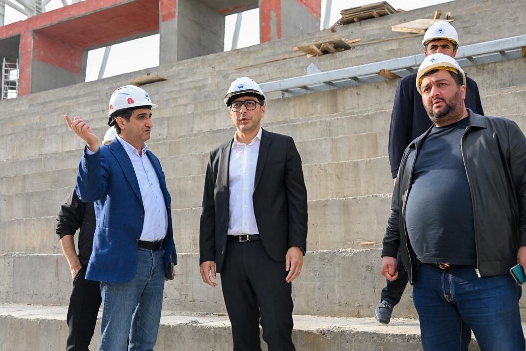 Fərid Qayıbov Gəncə şəhər stadionunda – FOTOLAR