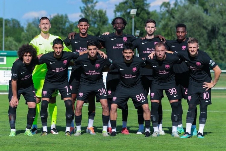 Azərbaycanlı futbolçu "Dinamo"ya qarşı oynadı