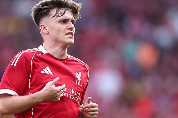 "Liverpul" 19 yaşlı futbolçusu üçün 30 milyon istəyir