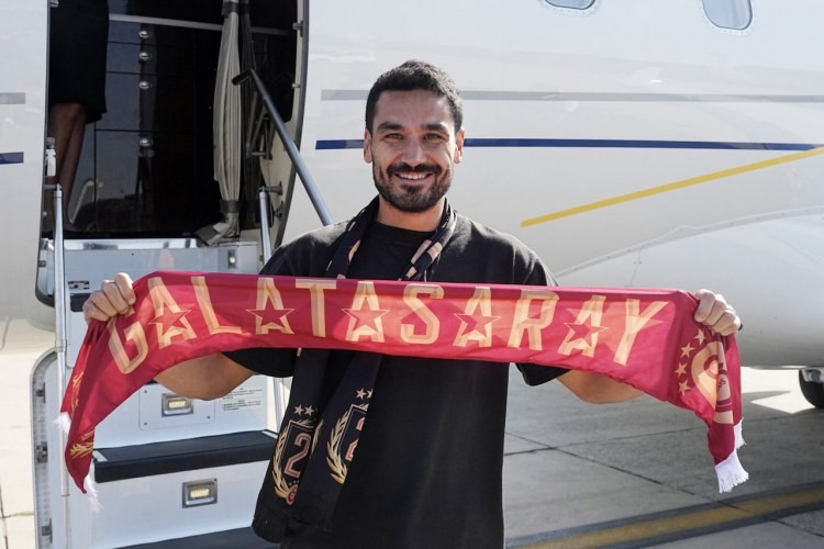 "Qalatasaray" İlkay Gündoğanı İstanbula gətirdi