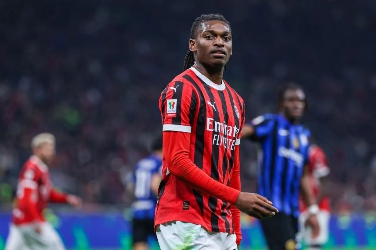 "Milan" "Çelsi"dən 70 milyon avro tələb edir