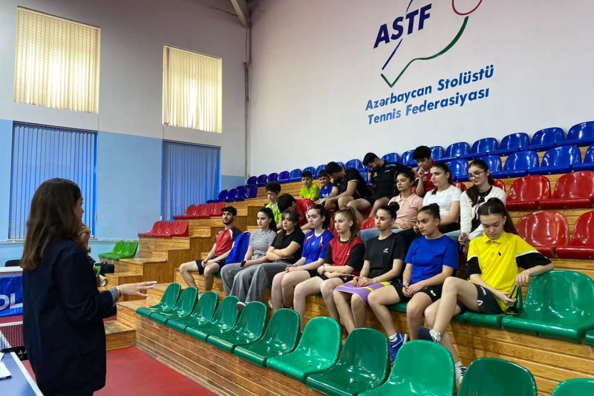 AMADA bu dəfə tennisçilərə seminar keçdi