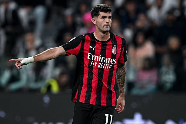 "Milan"ın futbolçusu İtaliyada ən yaxşı seçildi
