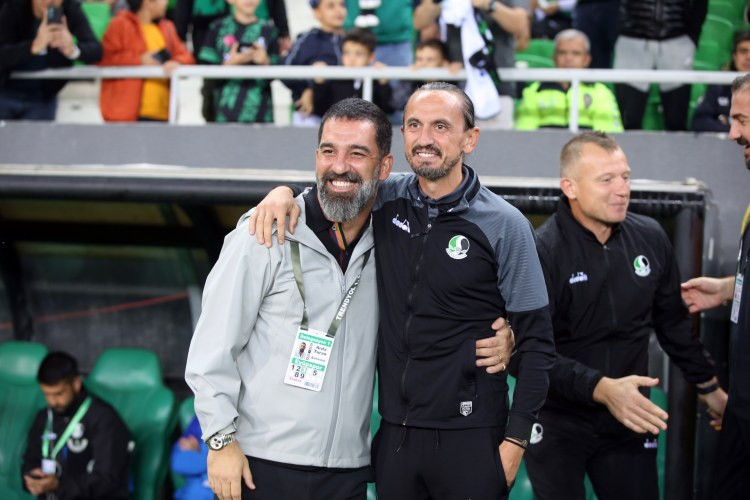 Tuncay Şanlı "Fənərbaxça"ya qayıtdı