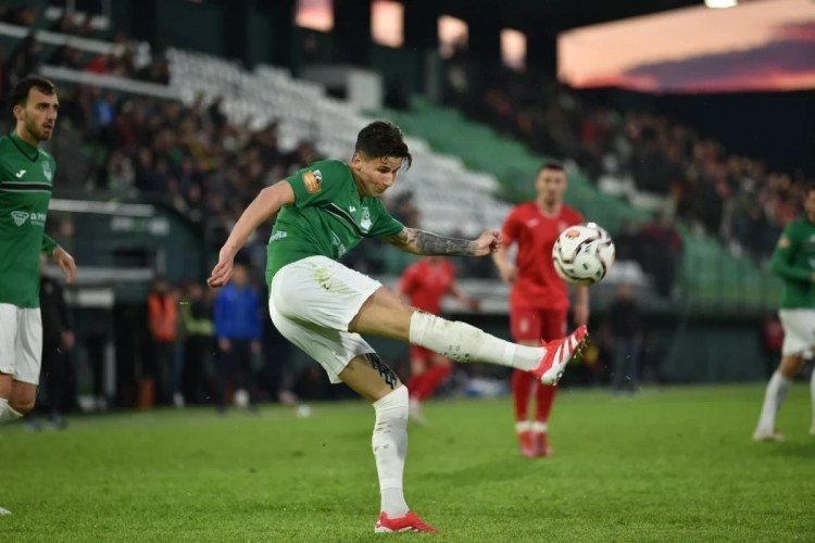 Millimizin üzvü oynamadı, komandası məğlub oldu