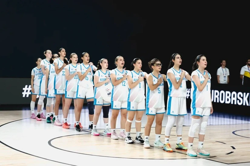 Basketbolçu qızlarımız ilk qələbəsinə sevinib