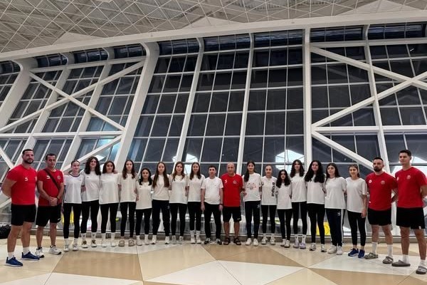 Voleybolçu qızlarımız MDB oyunlarına Özbəkistanda hazırlaşacaq