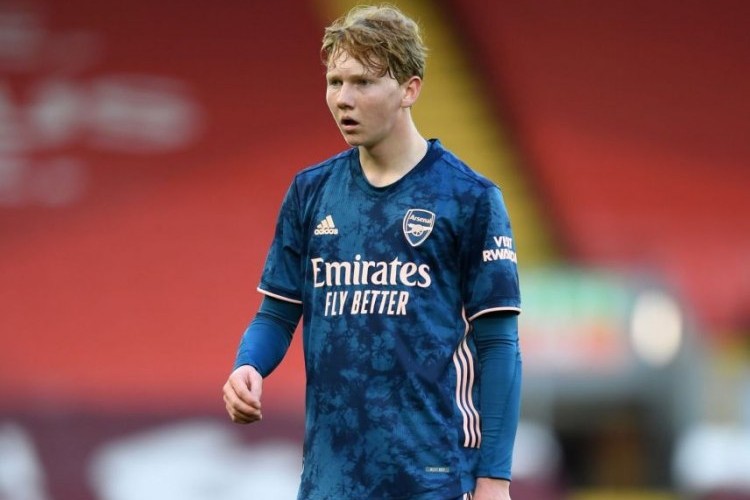 "Qarabağ"ın rəqibi "Arsenal"ın yarımmüdafiəçisini transfer etdi