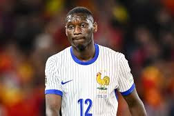 Millimizlə oyundan öncə Fransanın heyətində dəyişiklik olub