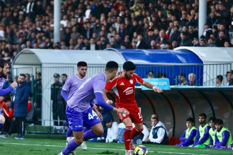 Böyük futbol Tovuza qayıtdı, tovuzlu azarkeşlər isə...