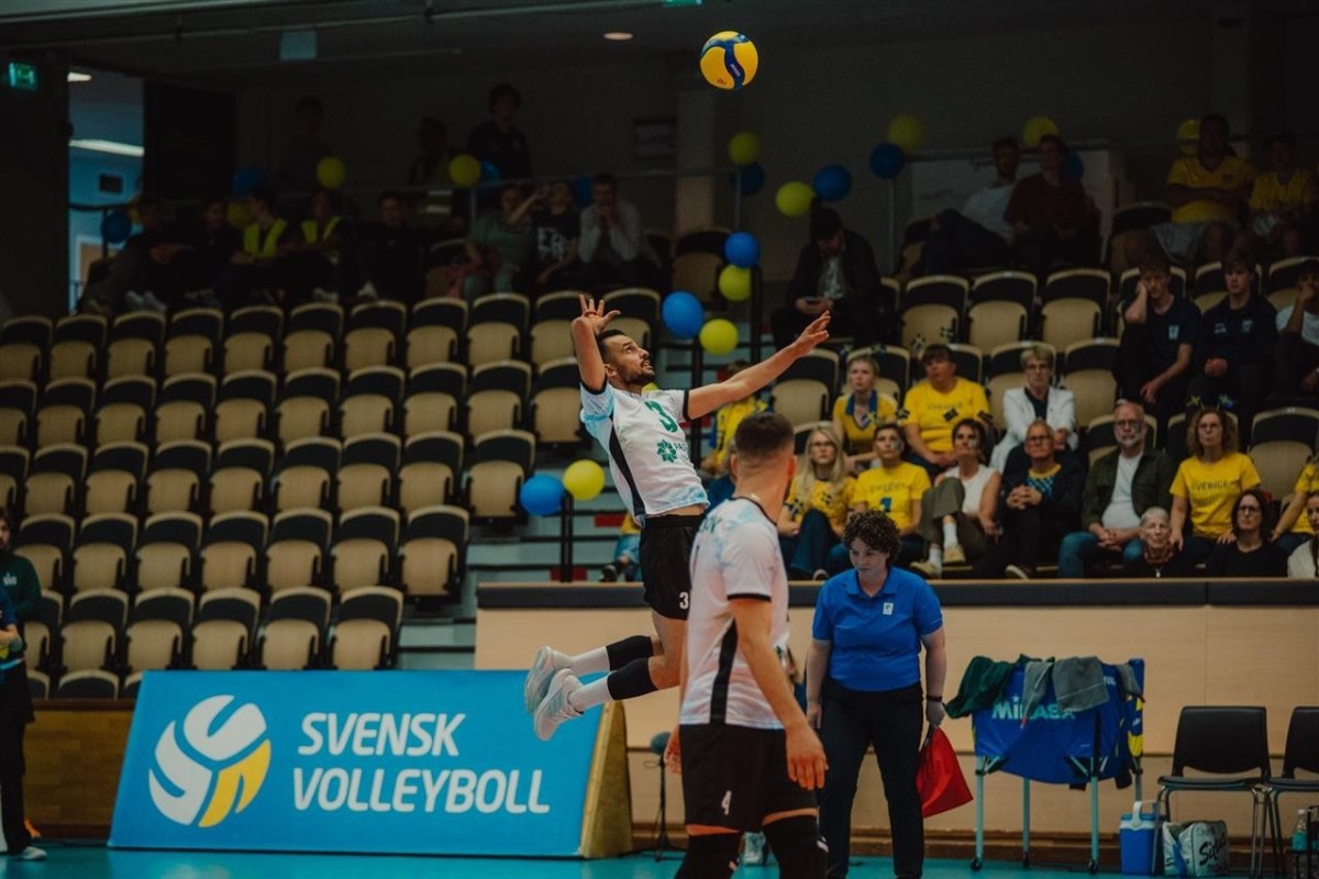 Kişi voleybolçularımız Gürcüstanla qarşılaşır