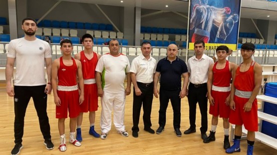 Azərbaycan boksçuları Tacikistan yığması ilə sınaq döyüşləri keçiriblər