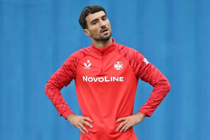 Mahir Emrelinin "like"ı Almaniyada qalmaqala səbəb oldu