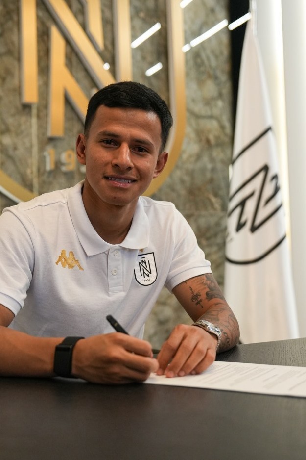 "Neftçi" ekvadorlu futbolçunun transferini açıqladı - RƏSMİ