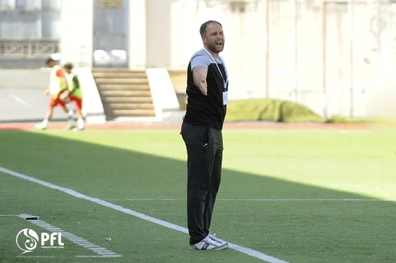 Rüstəm Məmmədov: "Autsayder komandalara qarşı futbolçuları motivasiya etmək çətindir"