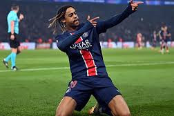 "Liverpul" Salahın əvəzinə PSJ-nin hücumçusunu istəyir