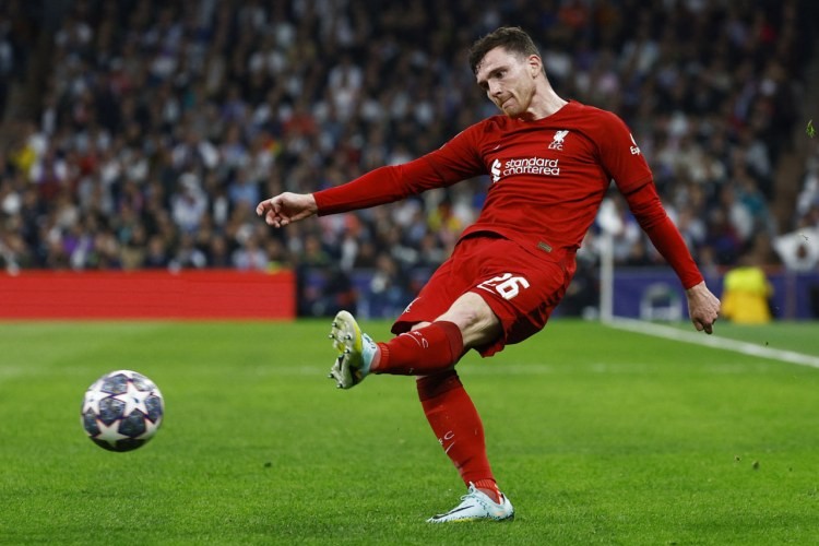 "Liverpul"un müdafiəçisi "Atletiko"ya keçə bilər