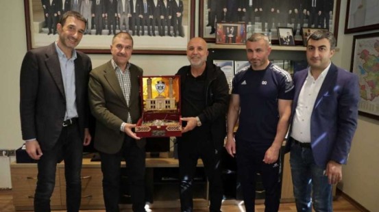 “Alanyaspor”un prezidenti “Qarabağ”ı da ziyarət etdi