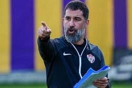 Arda Turan Ukrayna klubunun "sükanı arxasına" keçməyə yaxındır