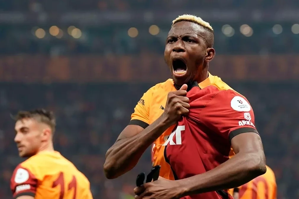 Viktor Osimhenin yeni mövsümdə formasını geyinəcəyi klub bilindi